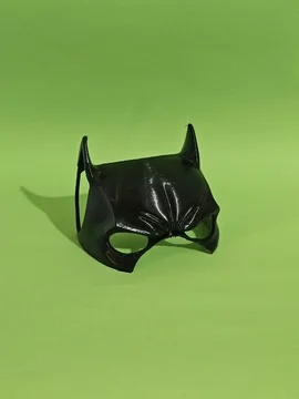Mascara de superheroe 3D para perros con color personalizado